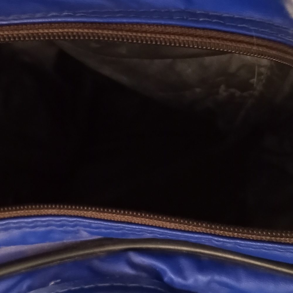 Vintage Nike soccer duffle bag - Picture 15 of 16